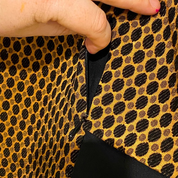 Cue mini skirt, size 12 - Picture 3 of 4